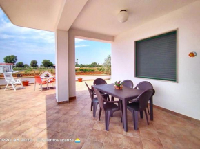 Villa indipendente a 300 mt dal mare